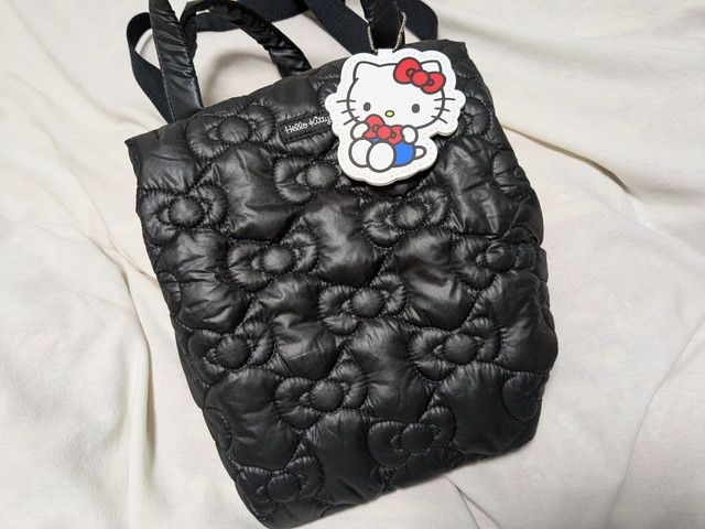 ハローキティリボンキルティングバッグのスナップボタンを付けたところ