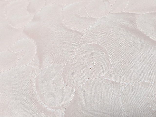 ハローキティバッグピンクキルティング