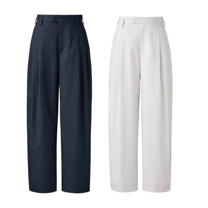 ユニクロユーのコットンブレンドタックワイドパンツ