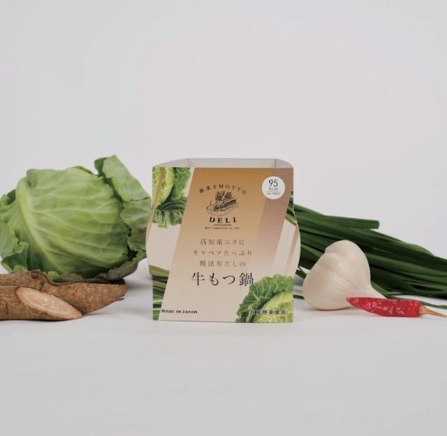 高知産ニラにキャベツたっぷり 鰹昆布だしの牛もつ鍋 パッケージ