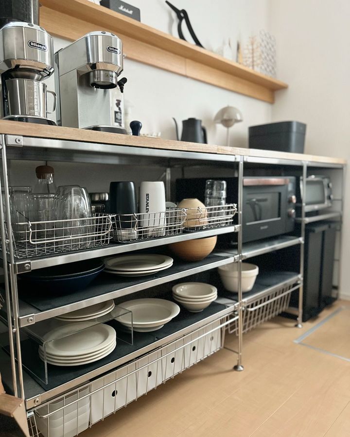 「見せる収納」でスッキリおしゃれに。お手本にしたいインテリア3選