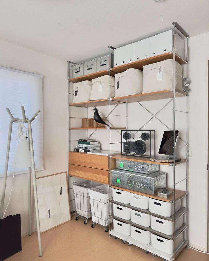 「見せる収納」でスッキリおしゃれに。お手本にしたいインテリア3選