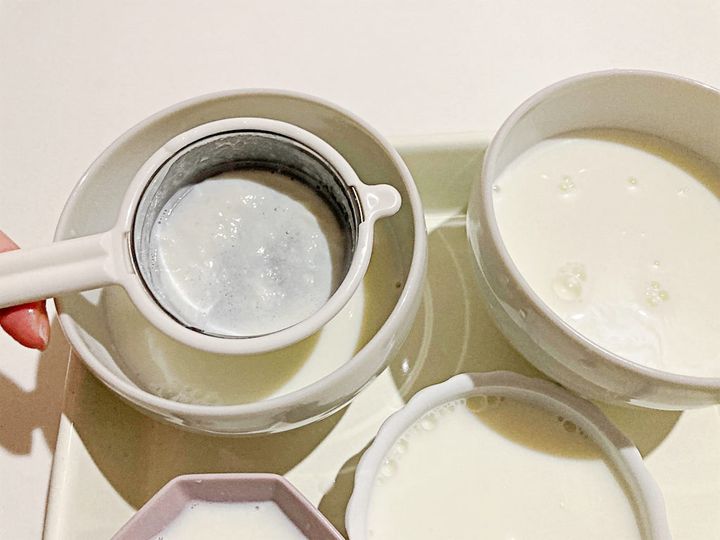 濾し終わった濾し器の様子