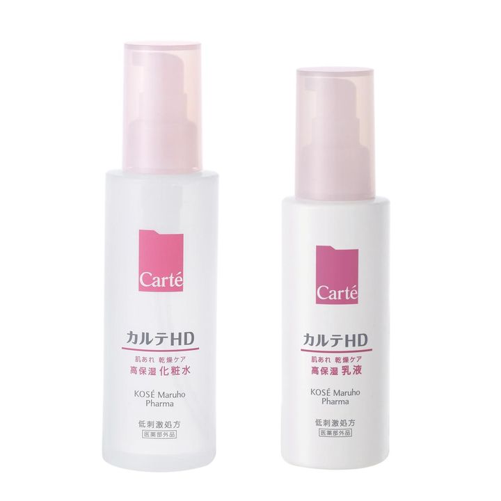 画像: （左から）バランスの乱れた肌をやさしくケアし、潤いで満たす。モイスチュア ローション［医薬部外品］150mL ￥1,980（編集部調べ）、まろやかなテクスチャーが肌を包み込む高保湿乳液。モイスチュア エマルジョン［医薬部外品］120ｍL ￥1,980（編集部調べ）／ともにカルテHD（コーセー マルホ ファーマ） 出典：カルテHD公式サイト