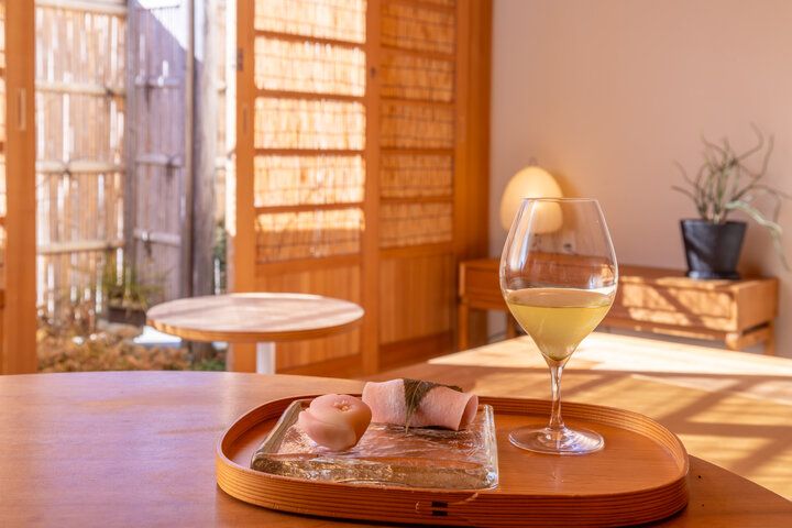 和菓子とお茶のマリアージュを堪能♪ 水戸の和菓子カフェ「菓匠にいつま hanare」