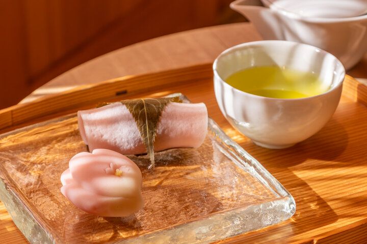 和菓子とお茶のマリアージュを堪能♪ 水戸の和菓子カフェ「菓匠にいつま hanare」