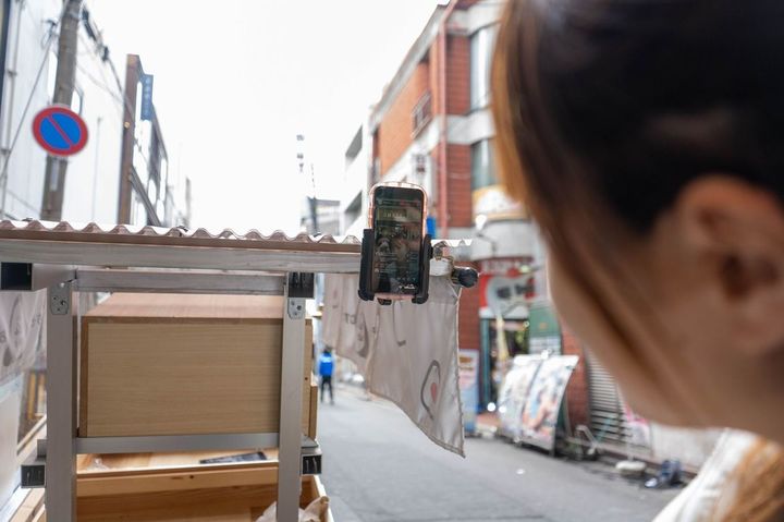 Instagramのライブ配信で現在地を伝える