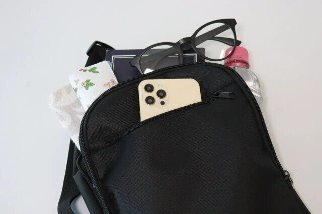 ダイソー 斜めかけバッグ
