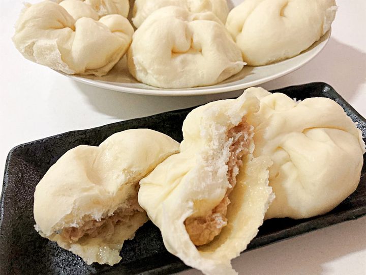 盛り付けた豚まん