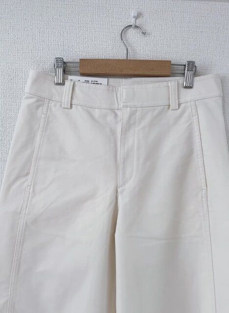 ユニクロ ジャージーバレルレッグパンツ BEIGE ウエスト部分