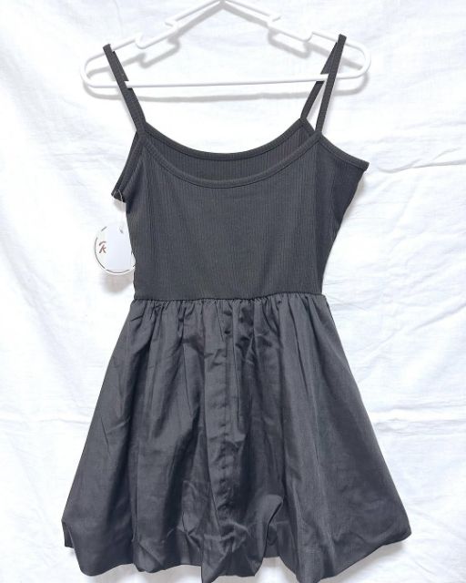 黒のDバルーンミニキャミOP