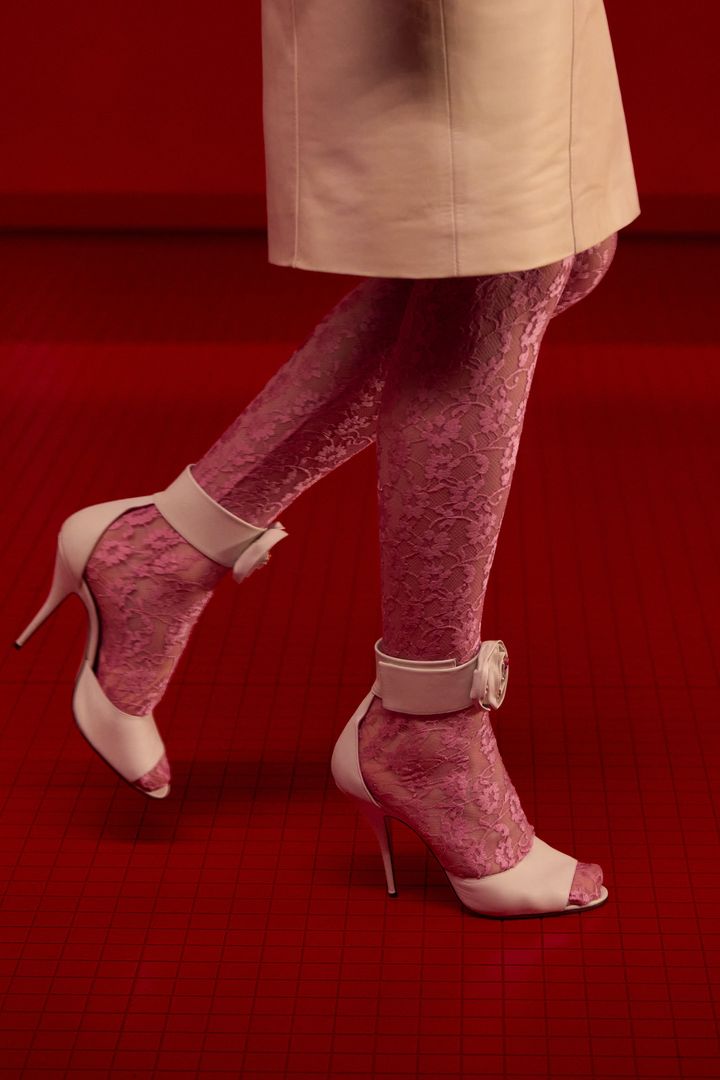 ヴァレンティノ 2025-26年秋冬コレクションより。