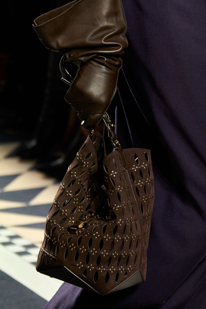 ランバン 2025-26年秋冬コレクションより。