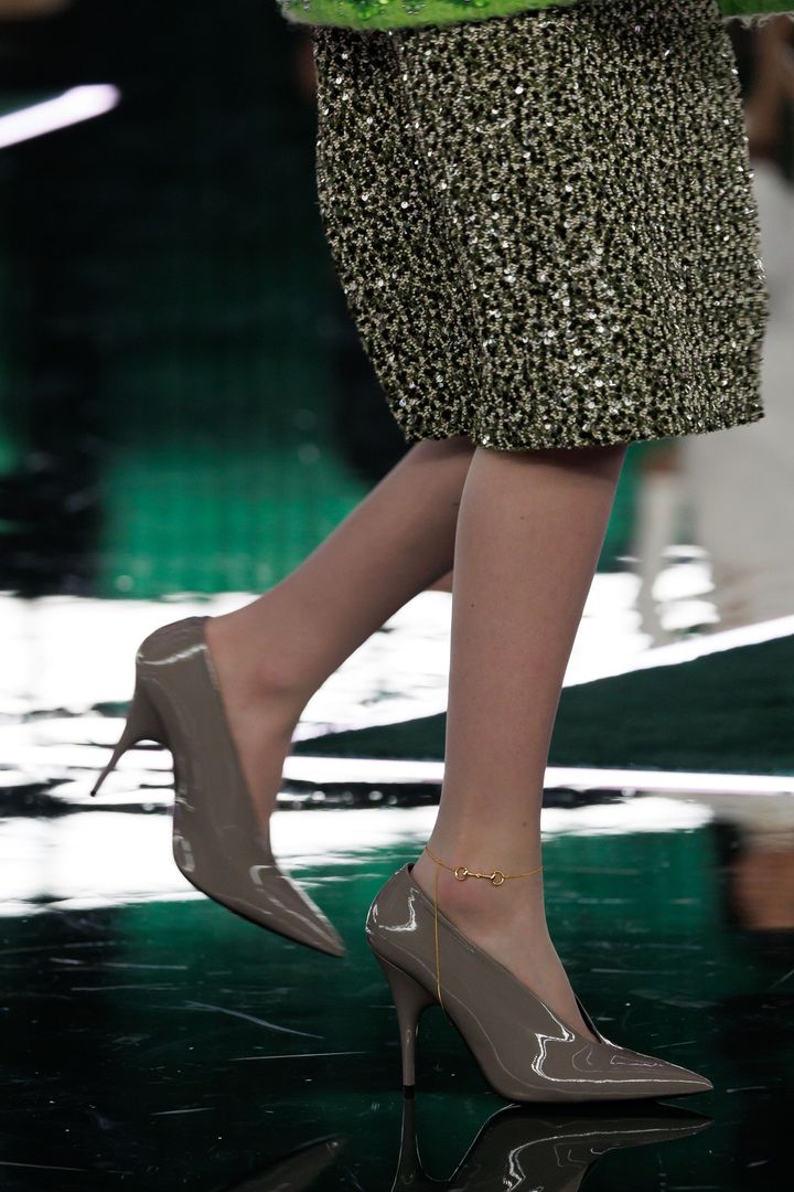 グッチ 2025-26年秋冬コレクションより。