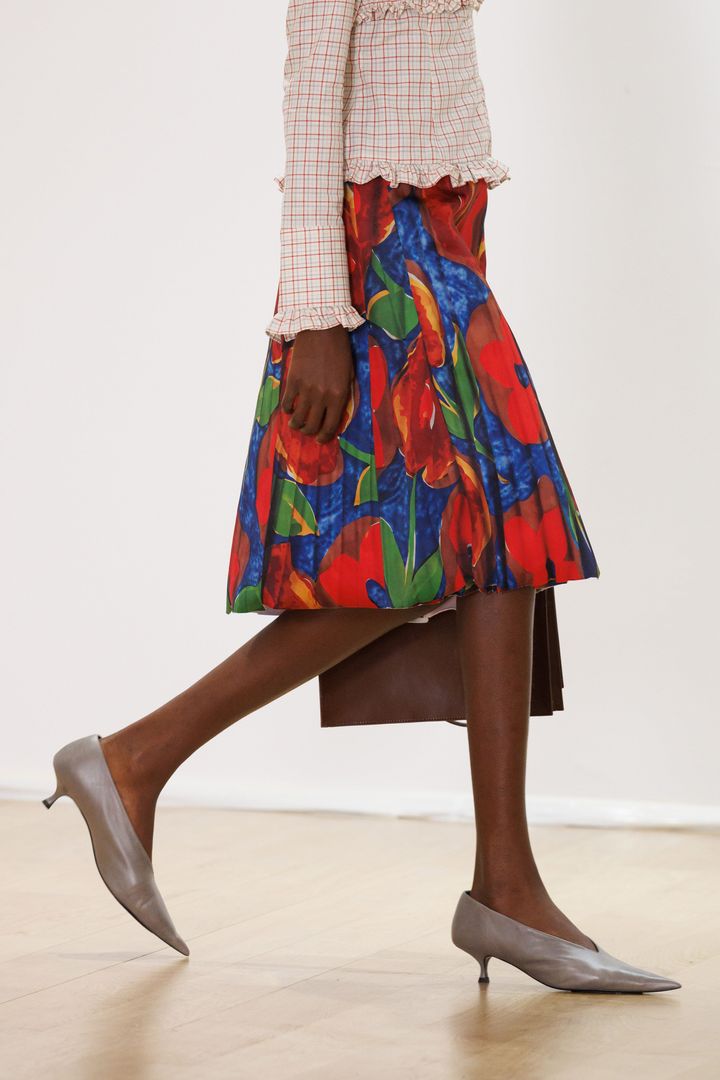 アブラ 2025-26年秋冬コレクションより。