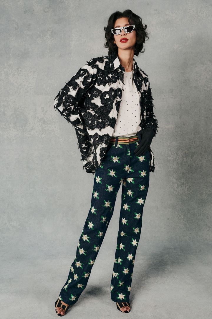 ジョナサン コーエン 2025-26年秋冬コレクションより。