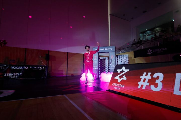 選手の入場／ジークスター東京
