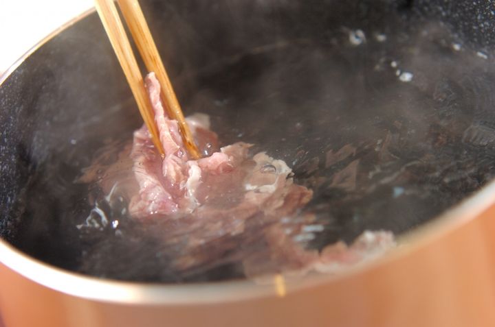 豚と菜の花のサッパリ煮の下準備1