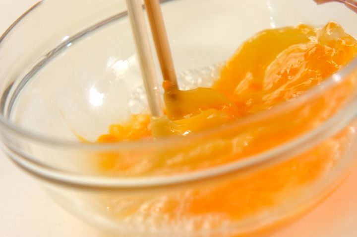 ふんわりジューシー 定番のだし巻き卵の作り方1