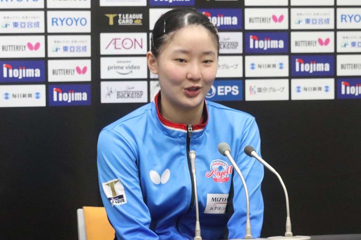 張本美和 撮影：SPREAD編集部