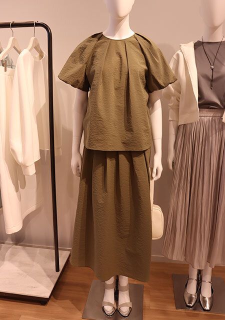 プラステの春トップス3