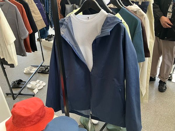 「ワークマンが最強すぎる」高機能なのにコスパ優秀すぎる新商品がキャンプで大活躍！