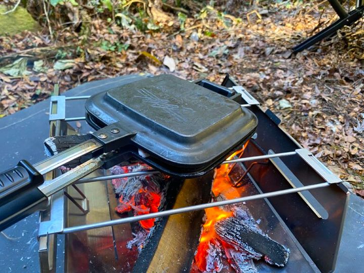 上級キャンパーが実際に使ってる！「村の鍛冶屋」の優秀すぎるおすすめキャンプギア3選