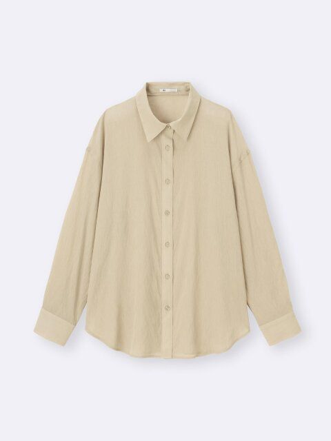 GUのシアーオーバーサイズシャツ