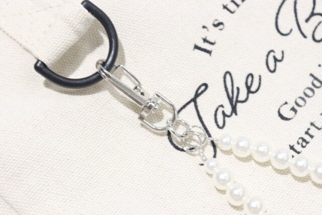 ダイソー 舟形ランチバッグ Dカン