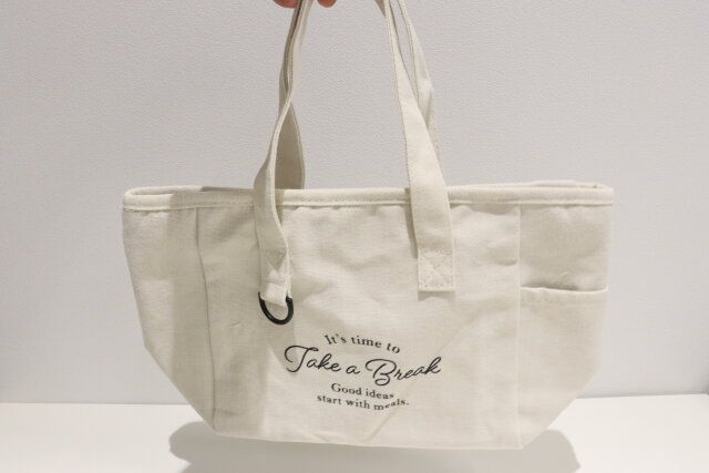 ダイソー 舟形ランチバッグ デザイン