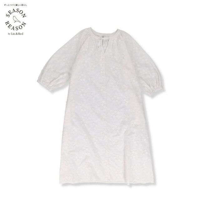 しまむらのフラワー刺繍ワンピース