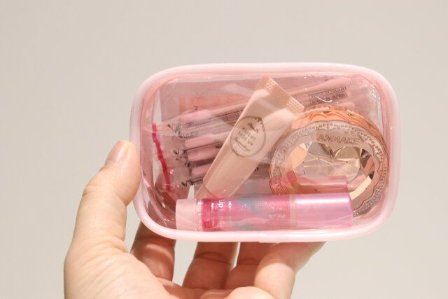 ダイソー ミニビニールケース（CIS、ダスティローズ、マチ付） 使用例 コスメ