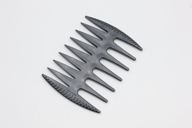 ダイソー メッシュアレンジヘアコーム（静電気防止剤配合）