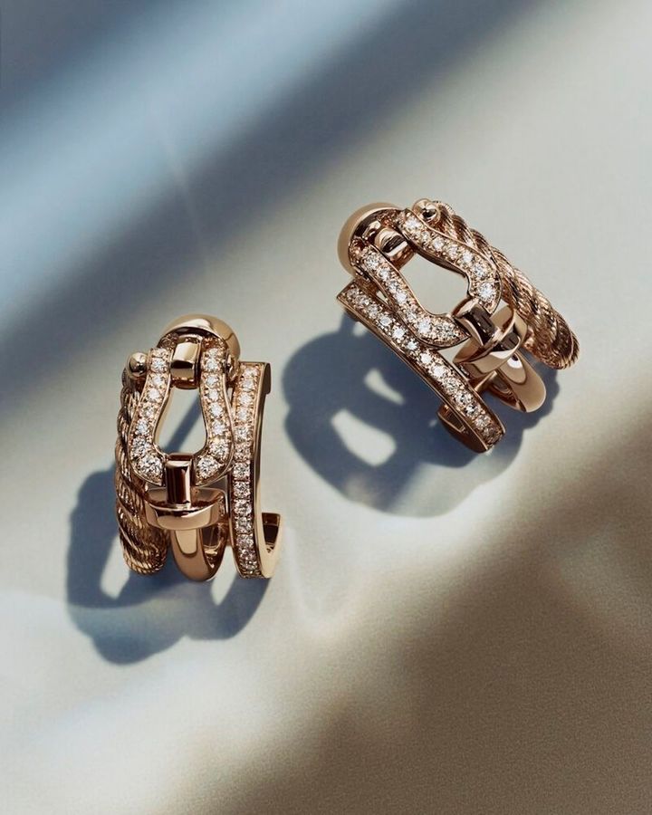 「フォース10 ライズ」イヤリング（PG×ダイヤモンド）￥946,000