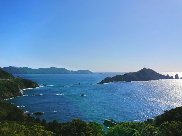 沖秋目島の絶景