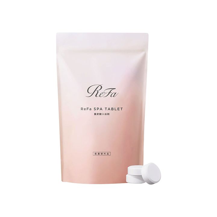 重炭酸イオンで血行を促す入浴剤。ぽかぽかボディになれば、ぐっすり深い眠りに。リファスパタブレット 60錠 入り ￥8,800 / REFA(MTG)