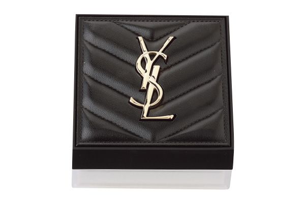 イヴ・サンローラン オールアワーズ ハイパールース パウダー