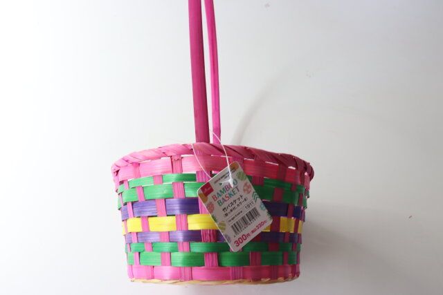 イースター竹バスケット（取っ手付、カラーB）