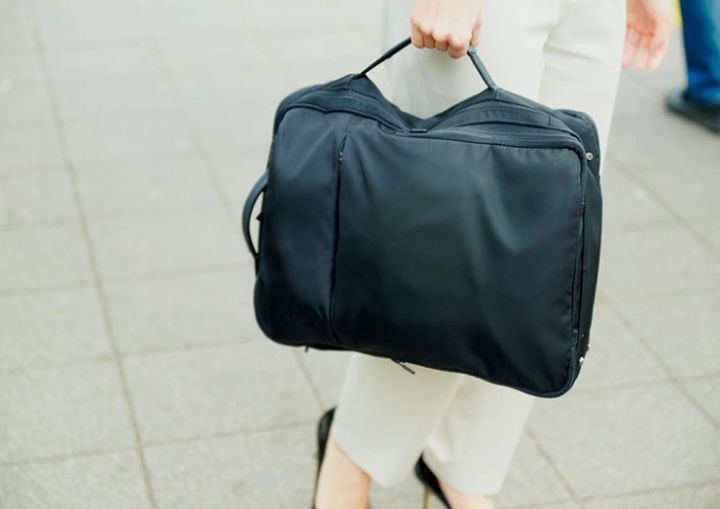 通勤バッグ
