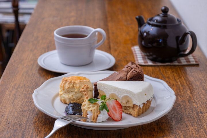 愛らしいスワンクッキーやシンプルなスコーンに心ときめく♪ 茨城県水戸の人気カフェ「BAKESHOP LOTERIE」へ