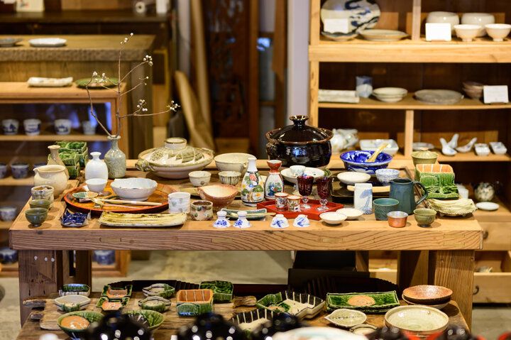 古き良き器と個性派雑貨を探しに♪ 寺町美術通りの「器まるかく京都店」へ