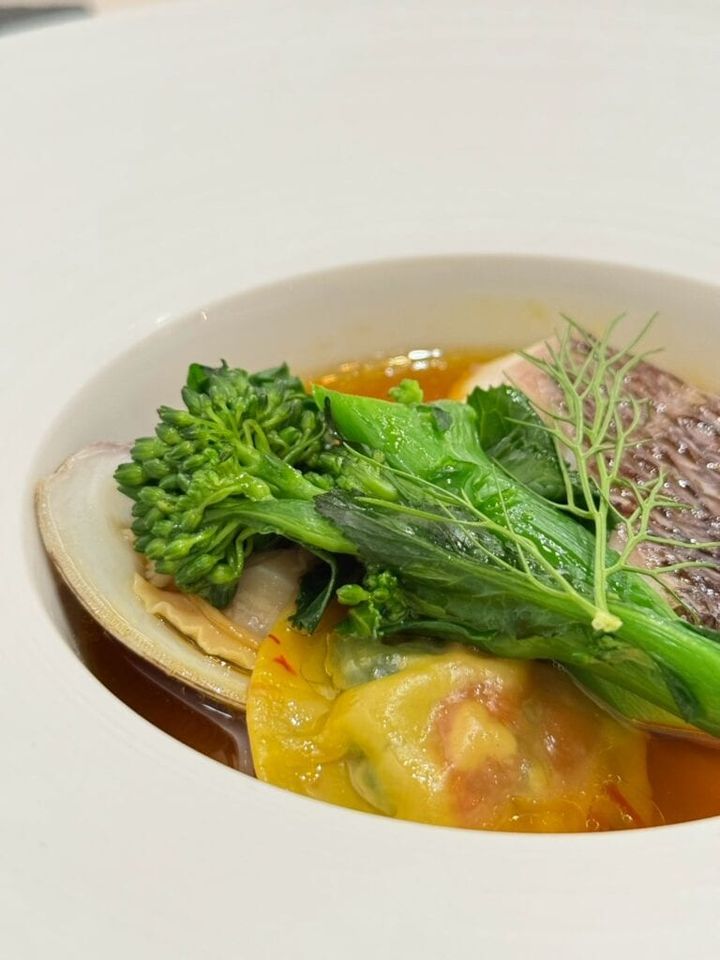 真鯛とホンビノスのプイヤベース