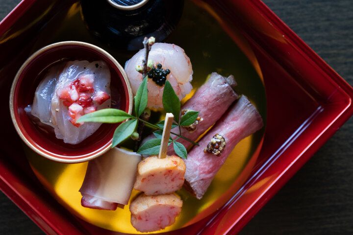 金沢城の景色とともに楽しむ「見城亭」のストロベリーアフタヌーンティー