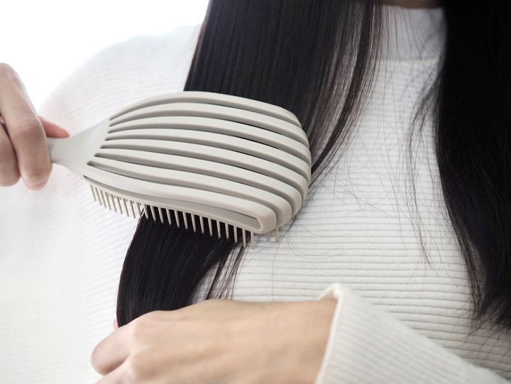 フィットヘアブラシ