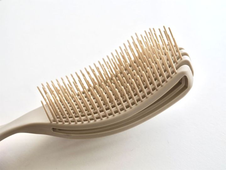 フィットヘアブラシ