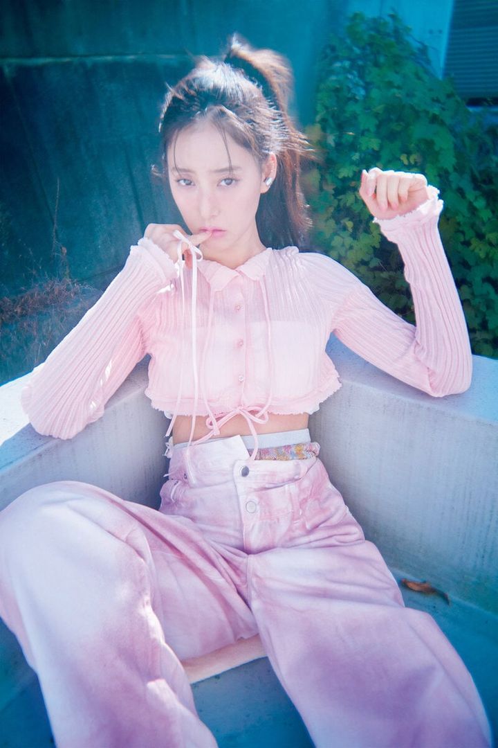 新木優子のピンク