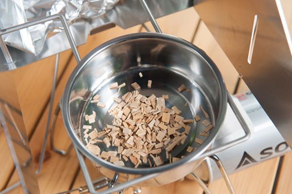 燻製の正しいやり方知ってる？キャンプで簡単にできる燻製のテクニックを紹介！