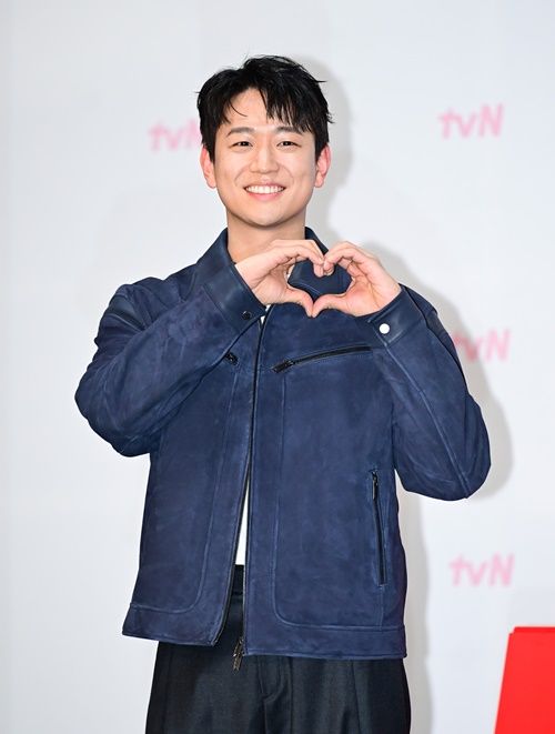 シン・ヒョンスン