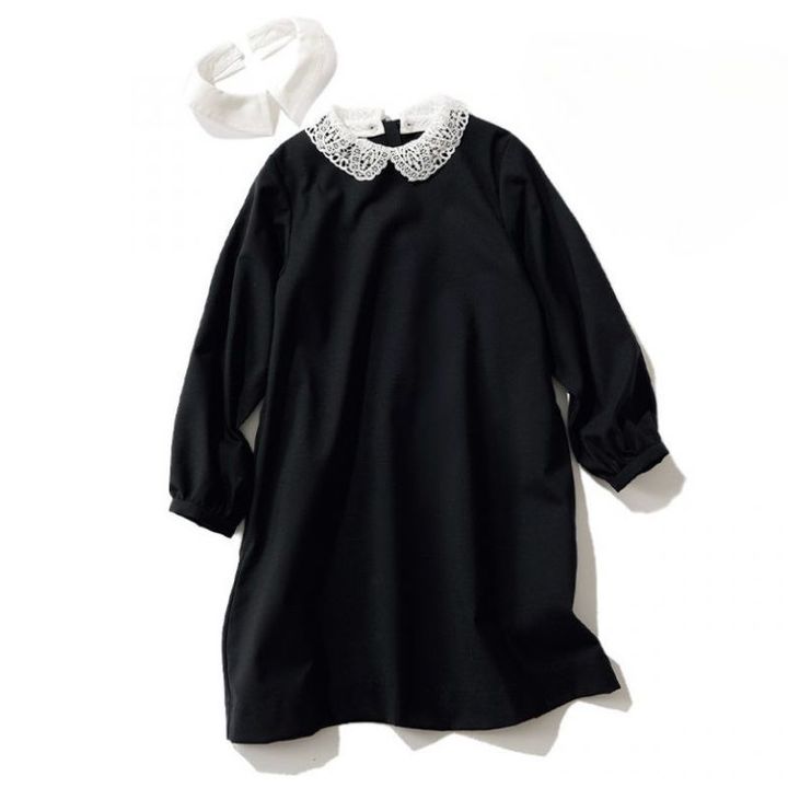 SHIPSの子ども服。2つの襟付きフォーマルワンピース
