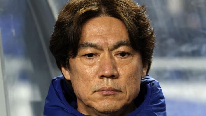 韓国代表、また失態で元Jリーガー監督がファンに謝罪…地元で弱い理由を説明「集中できない雰囲気が…」